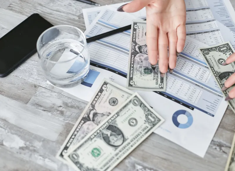 When the Deal Becomes a Drain: Diagnosing the Working Capital Damage Hidden in Your Bulk Purchasing Decisions